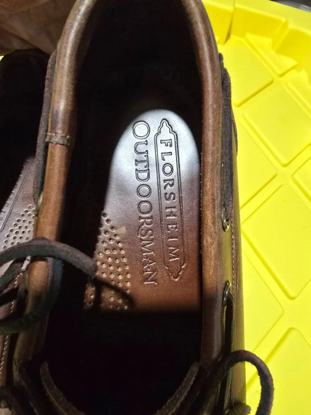 Vintage Florsheim Outdoorsman Men's Brown Leather Moc Toe Boat Shoes - Size 11 D